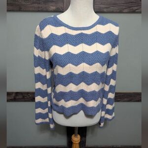 2/30 Lauren Conrad Blue Chevron Scalloped Hem Sweater Feminine